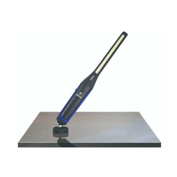 Astro Pneumatic 65SL Luz Delgada LED Recargable de 650 Lúmenes con Linterna Superior