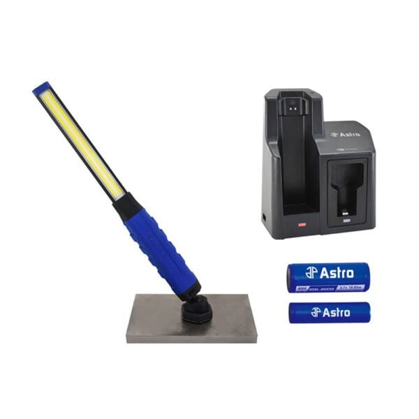 Astro Pneumatic 80SL Luz Delgada Recargable de 800 Lúmenes con Sistema de Cambio Rápido