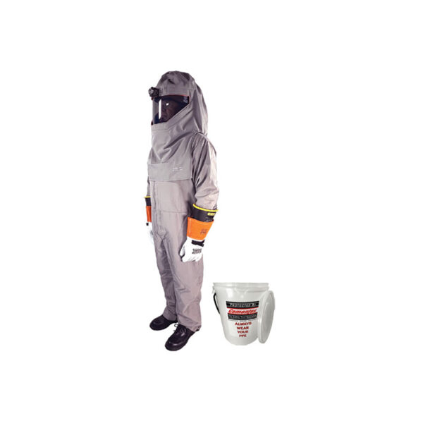 AFSC-CUL40CKLF-S Cementex Kit de Overol Serie UltraLite de 40 cal/cm2 en Contenedor de Almacenamiento de Arco Eléctrico con Capucha Frontal Levantable - CHICO